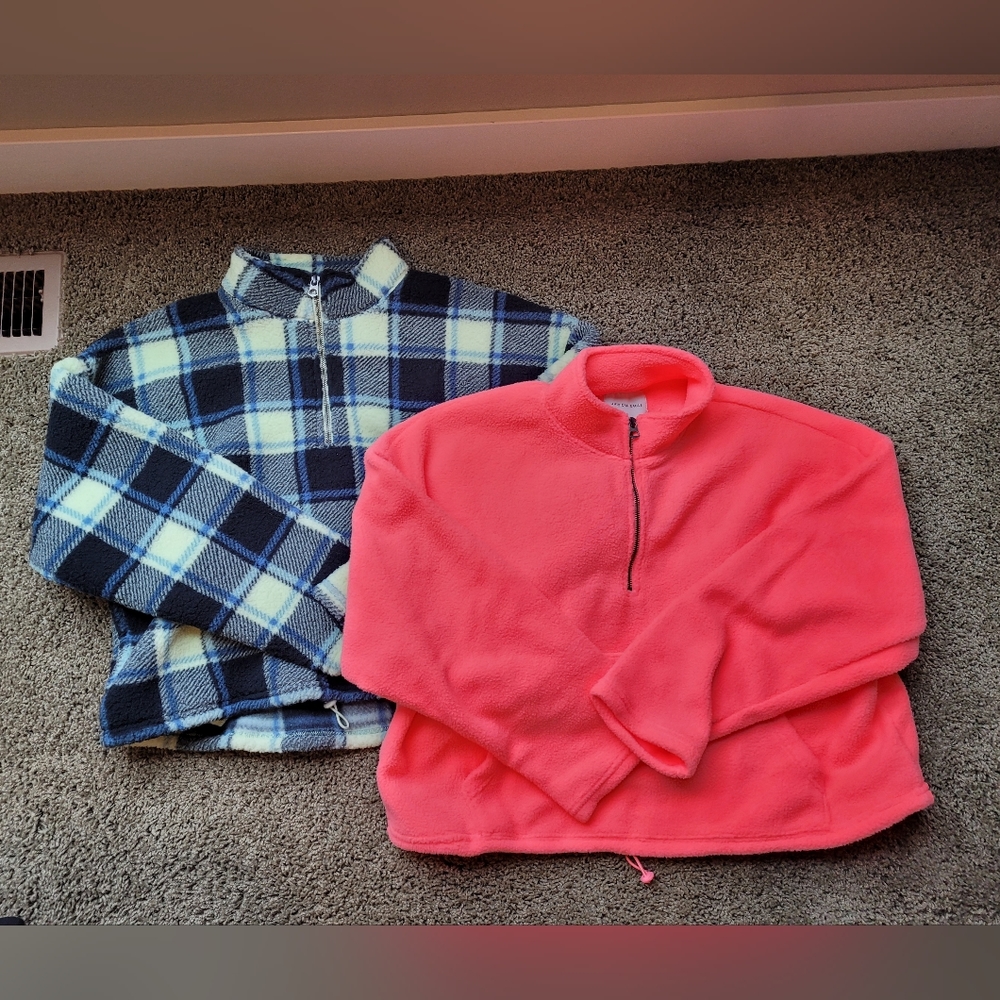 American Eagle Crop/Cinch Quarter Zip Sweatshirt Bundle Size L